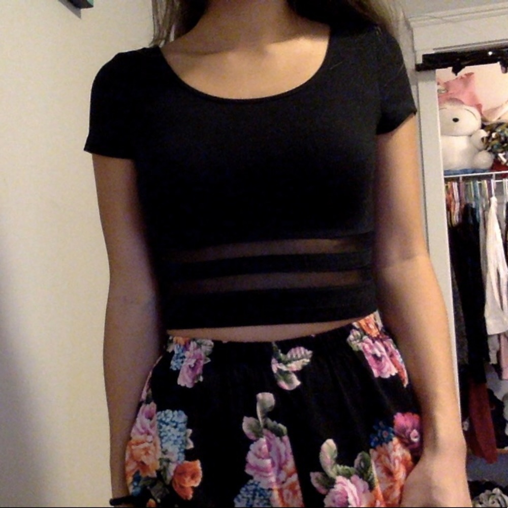 Black crop top